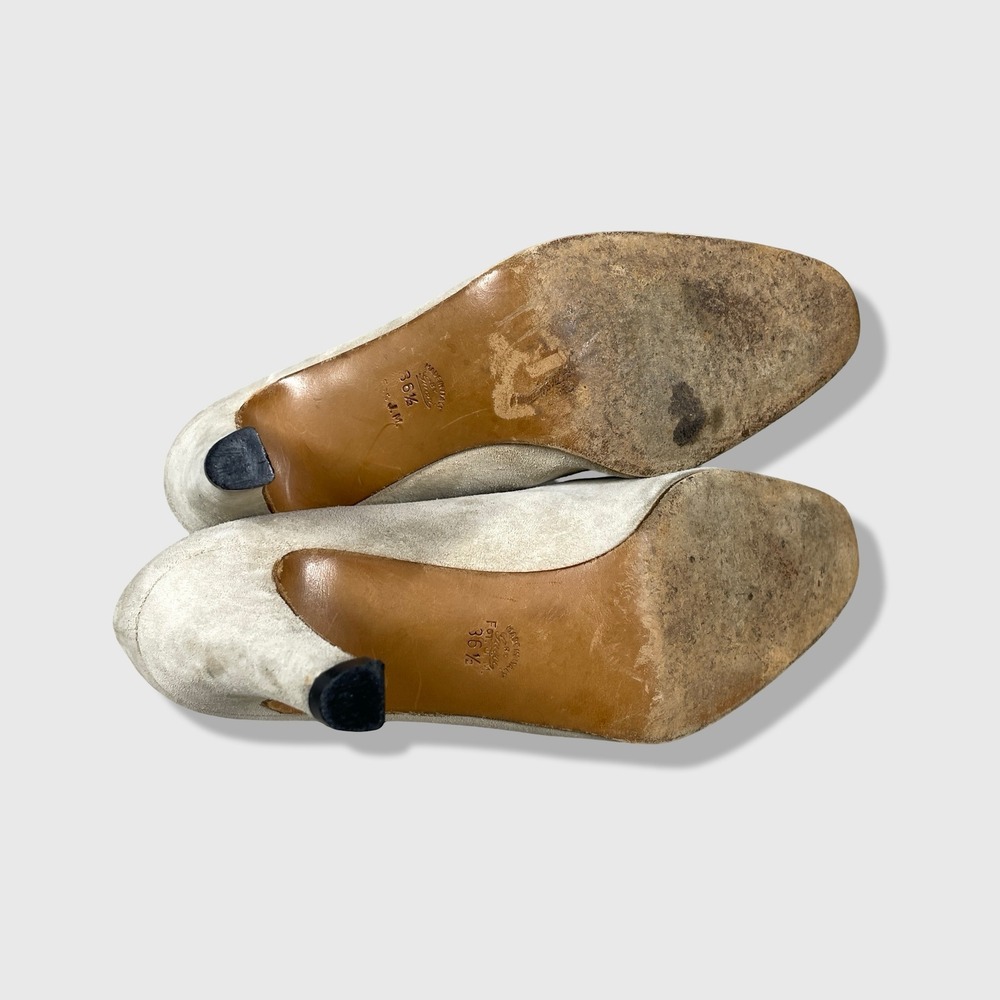 Gucci Horsebit Pumps Women 36.5 Beige Suede Vintage Gold Hardware Heels - Picture 6 of 9